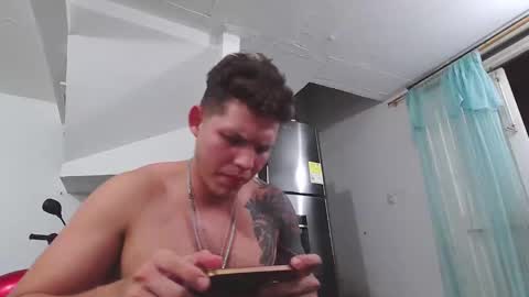 king_russo online show from January 19, 2025, 12:49 am