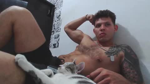 king_russo online show from February 6, 2025, 4:21 am