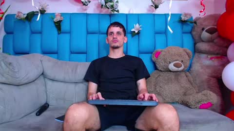 king voy online show from February 14, 2026, 6:10 am