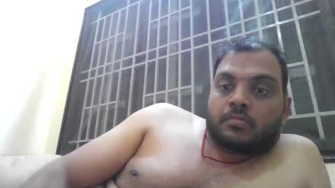 kingalpines1 online show from October 13, 2025, 6:52 pm