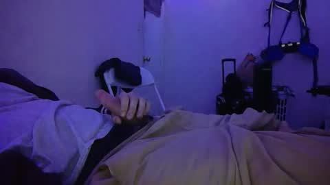 kingbat162 online show from November 10, 2025, 10:25 am