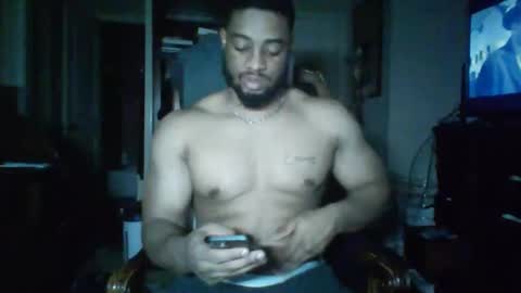 Snapshot of kingdreck28 chatting on February 10, 2026, 5:33 am kingdreck28 online show from February 10, 2026, 5:33 am