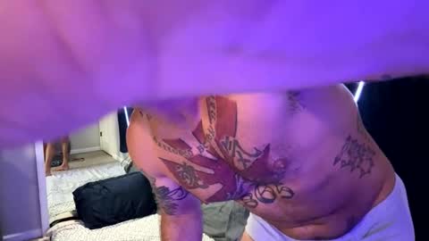 Emul King online show from October 27, 2025, 7:40 pm