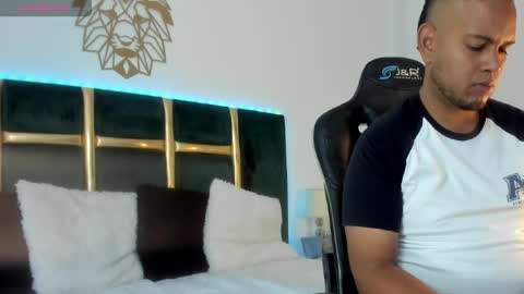 Snapshot of kingg_jay chatting on May 14, 2026, 11:50 am kingg_jay online show from May 14, 2026, 11:50 am