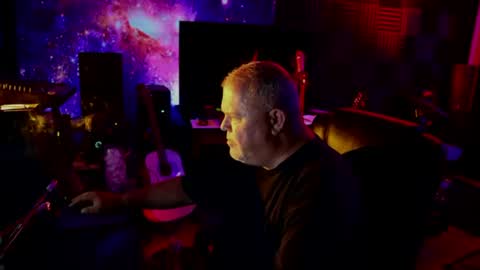 Snapshot of kingjamesviii chatting on August 3, 2026, 5:39 am King James VIII online show from August 3, 2026, 5:39 am