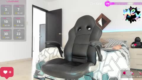 Snapshot of kinglatinlover chatting on January 1, 2025, 3:14 pm George Santos online show from January 1, 2025, 3:14 pm