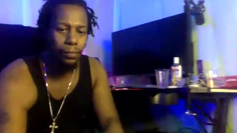 loyal fuck online show from December 5, 2024, 3:48 am