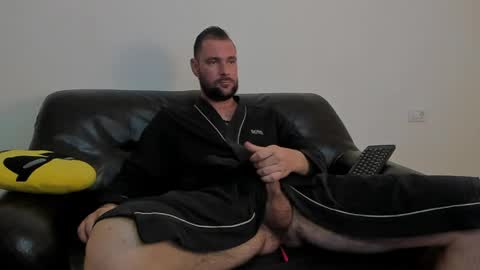 The King online show from April 18, 2026, 11:14 am