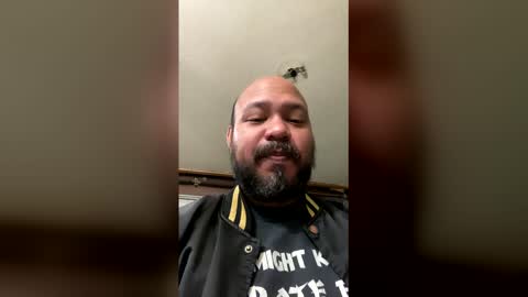 kingmoosems online show from December 3, 2025, 3:03 am