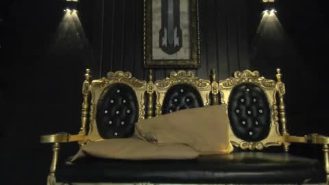  A L E X  online show from December 11, 2024, 4:18 am