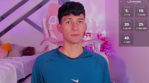  A L E X  online show from January 14, 2025, 8:09 am