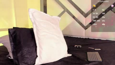  A L E X  online show from February 19, 2025, 8:01 am