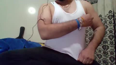 Kingsizelife1 online show from February 3, 2025, 3:38 pm