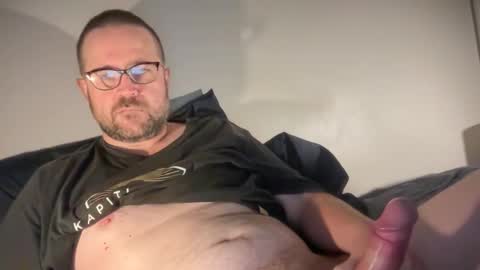 Snapshot of kingsizetease chatting on May 30, 2026, 5:26 am kingsizetease online show from May 30, 2026, 5:26 am