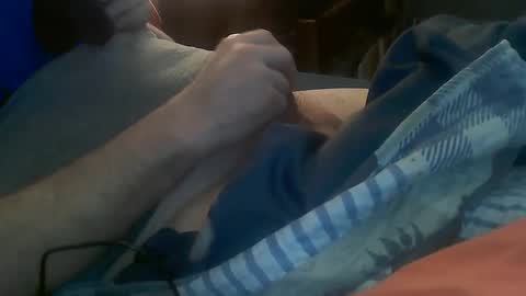 kingtongue10 online show from January 12, 2025, 1:05 pm