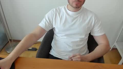 kinksubbydubby online show from September 19, 2025, 4:18 pm