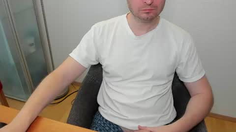 Snapshot of kinksubbydubby chatting on July 5, 2026, 6:48 pm kinksubbydubby online show from July 5, 2026, 6:48 pm