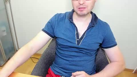 Snapshot of kinksubbydubby chatting on July 13, 2026, 7:38 pm kinksubbydubby online show from July 13, 2026, 7:38 pm