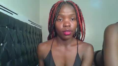 Snapshot of kinky_aria chatting on September 15, 2025, 3:23 pm kinky_aria online show from September 15, 2025, 3:23 pm