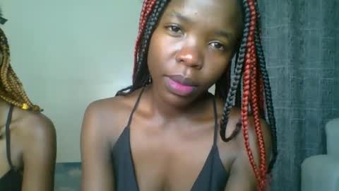 Snapshot of kinky_aria chatting on September 27, 2025, 5:18 pm kinky_aria online show from September 27, 2025, 5:18 pm