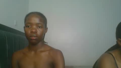 Snapshot of kinky_aria chatting on October 12, 2025, 5:23 pm kinky_aria online show from October 12, 2025, 5:23 pm