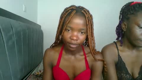 Snapshot of kinky_aria chatting on November 10, 2025, 2:27 pm kinky_aria online show from November 10, 2025, 2:27 pm