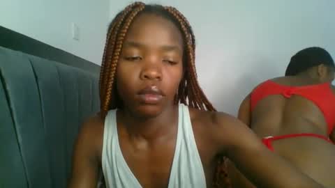 Snapshot of kinky_aria chatting on November 15, 2025, 11:07 am kinky_aria online show from November 15, 2025, 11:07 am