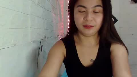 Snapshot of kinky_gurl69 chatting on December 7, 2024, 12:30 am mary online show from December 7, 2024, 12:30 am