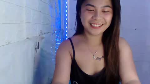 Snapshot of kinky_gurl69 chatting on January 3, 2025, 12:11 am mary online show from January 3, 2025, 12:11 am