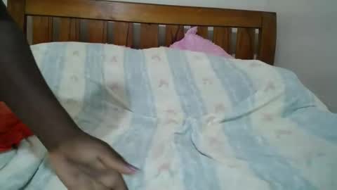 Snapshot of kinky_kaiya chatting on January 12, 2025, 7:21 pm kaiya online show from January 12, 2025, 7:21 pm