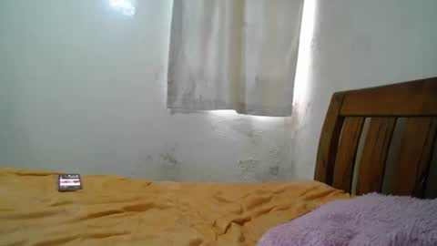 Snapshot of kinky_kaiya chatting on September 24, 2025, 7:33 am kaiya online show from September 24, 2025, 7:33 am