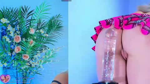 Snapshot of kinky_karo chatting on September 10, 2025, 1:27 am    online show from September 10, 2025, 1:27 am