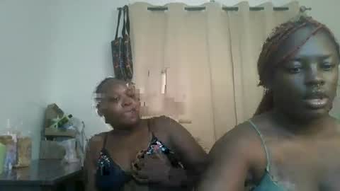 kinky_kelly1 online show from June 30, 2026, 8:15 am