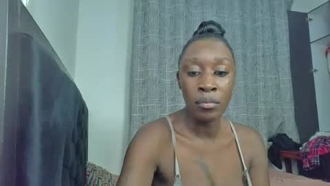 Snapshot of kinky_leila chatting on July 9, 2026, 7:07 pm kinky_leila online show from July 9, 2026, 7:07 pm