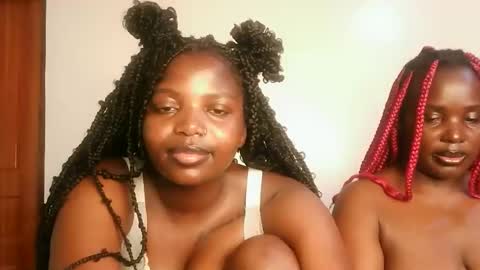 Lola online show from February 6, 2026, 10:02 pm