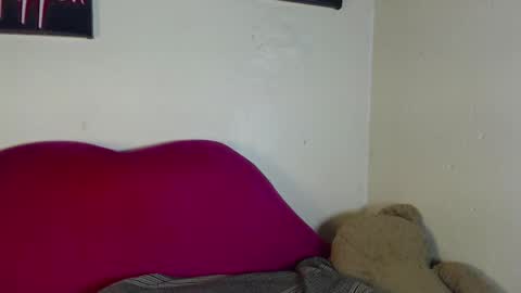 princess online show from March 18, 2026, 11:02 am