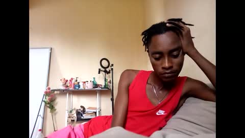 kinkybby_ online show from April 24, 2026, 6:38 am