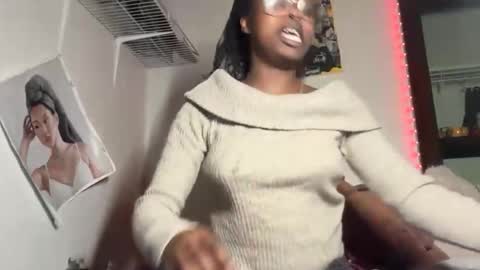 Snapshot of kinkycoupleinteracial chatting on April 11, 2026, 4:39 am interracialfacial online show from April 11, 2026, 4:39 am
