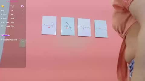 kinkycutegirll online show from September 17, 2025, 1:02 pm