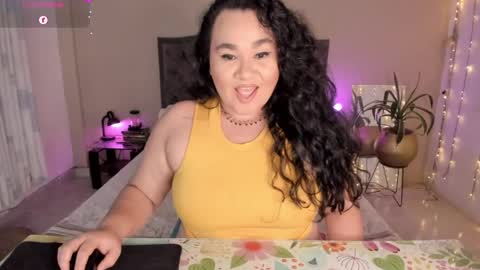 Snapshot of kinkyelise chatting on May 24, 2026, 6:40 am Jenny online show from May 24, 2026, 6:40 am