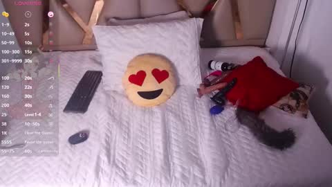 Snapshot of kinkyhousewifee_ chatting on February 11, 2025, 2:46 am MISS RYN online show from February 11, 2025, 2:46 am