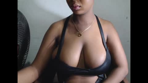 kinkyjuicexx online show from April 16, 2026, 9:26 pm