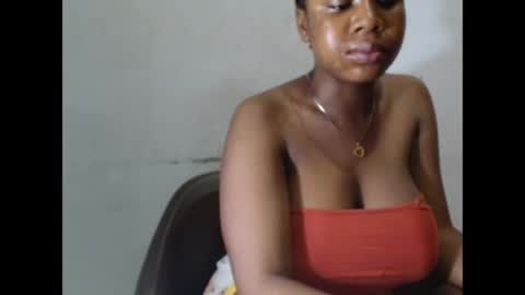 kinkyjuicexx online show from April 21, 2026, 9:39 pm