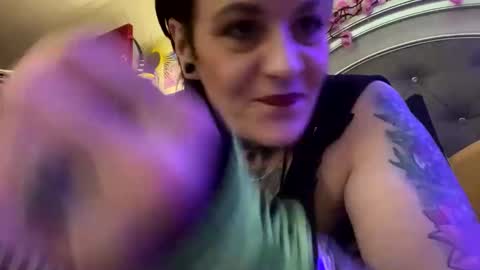 Kinky Pinky online show from November 24, 2025, 11:48 pm