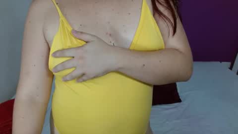 kinkyy_redhead online show from February 5, 2025, 2:05 pm