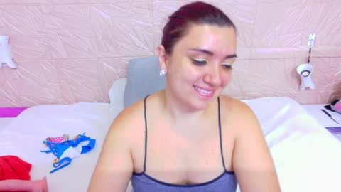 kinkyy_redhead online show from April 7, 2026, 1:55 pm