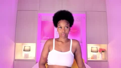 Snapshot of kiomarabaker chatting on October 28, 2025, 11:58 am M A R A online show from October 28, 2025, 11:58 am