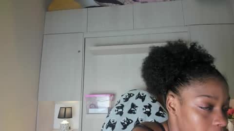 M A R A  online show from March 3, 2026, 12:11 pm