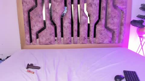 Snapshot of kiomi_san chatting on January 25, 2025, 10:50 pm kiomi_san online show from January 25, 2025, 10:50 pm