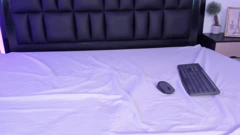 Snapshot of kiomi_san chatting on February 4, 2025, 10:02 pm kiomi_san online show from February 4, 2025, 10:02 pm